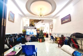 Bán Nhà Mặt Tiền 4 Tầng Xe Tải Tránh 75m2_5x15m Gần Phạm Văn Đồng Linh Đông Thủ Đức Chỉ 8,x tỷ